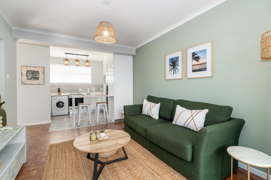 1 Bedroom Property for Sale in Green Point Western Cape